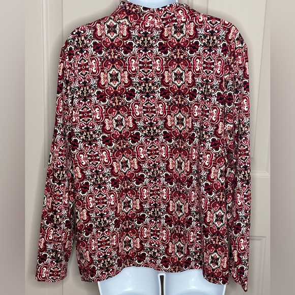 Size 2X Todays Woman from Walmart  Mock Turtleneck top (No brand or size label). - Picture 2 of 4